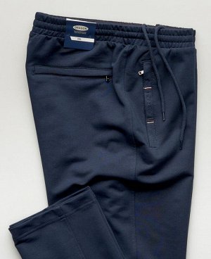 . Ночной синий;
Темно-синий;
Серый;
Серо-синий;
   Брюки ERD
Мужские брюки, два боковых кармана на молниях, задний карман на молнии, широкая эластичная резинка на поясе + фиксирующий шнурок. Фабрично
