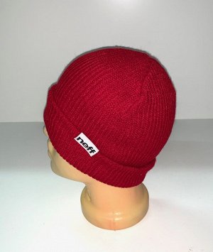Вязаная красная шапка  №1670