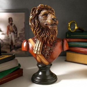 Сувенир полистоун "Бюст льва-полководца" цветной 34х15,5х22 см