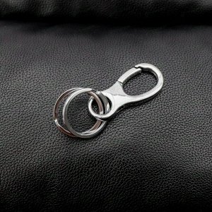 Брелок на ключи (кольцо с карабином)