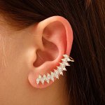 Серьга &quot;Каффа&quot; стразы крупные, вытянутые, цвет белый в золоте