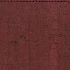 Ежедневник недатированный А5 (138x213 мм) BRAUBERG "Wood", кожзам, резинка, 136 л., бордовый, 111675