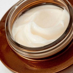Восстанавливающий крем с экстрактом королевской улитки FarmStay Escargot Noblesse Intensive Cream, 50мл