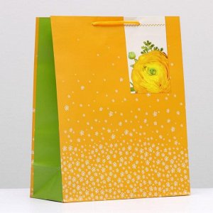Пакет подарочный "Цветочки на жёлтом", 26 х 32 х 12 см