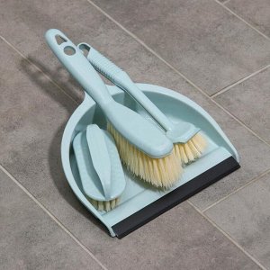 Щётки для уборки Доляна, 4 предмета: совок, 3 щётки, 30x21x12 см, голубые