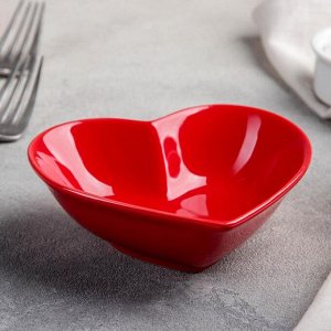 Салатник Доляна «Сердце»,12x11,5 см, цвет красный