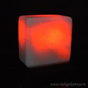 Соляной светильник "Квадратик" 120*80*120мм 1,5-1,7кг, свечение красное