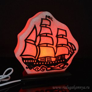 Соляной светильник "Кораблик" большой 195*75*195мм 3-4кг, свечение красное