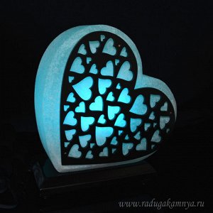 Соляной светильник "Сердце" УЗ№1 165*75*170мм 2-3кг, свечение голубое