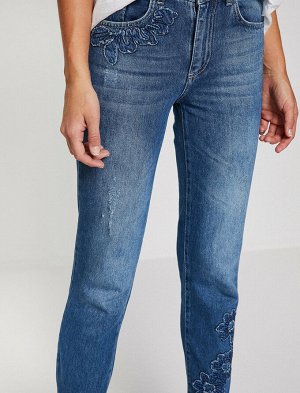 Eve Slim Jean