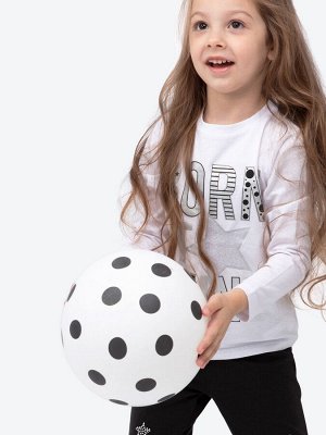 Лонгслив Состав: 95% хлопок, 5% эластан; 
Цвет: белый
Футболка для девочек PlayToday с длинным рукавом дополнит повседневный гардероб.
Модель декорирована качественным водным шрифтовым принтом и блес