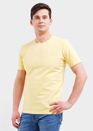 Футболка Состав: 92% хлопок, 8% эластан
Цвет: жёлтый/молочный

Стильная молодежная футболка с круглым вырезом горловины из качественного хлопкового полотна. Отличный вариант для занятий спортом в комп