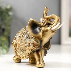 Сувенир полистоун "Слон в золотой попоне с кристаллами" 13,5х12,5х5,5 см