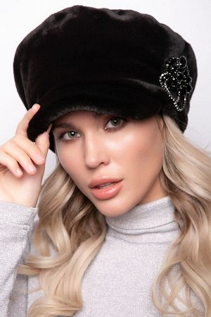 Кепка из экомеха