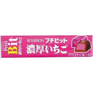 Конфеты шоколадные с клубничной начинкой "PETIT BIT ICHIGO CHOCOLATE", пачка, 47г
