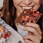 Вкуснейший шоколад с сублиматами и цветной шоколад
