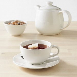VARDAGEN ВАРДАГЕН | Чашка чайная с блюдцем, белый с оттенком | 26 сл