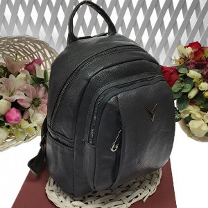 Классический рюкзачок Viva Bianca из прочной эко-кожи с серебристой фурнитурой графитового цвета.