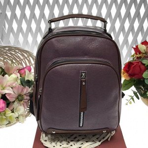 Модный рюкзак Max Couch из плотной эко-кожи лилового цвета.