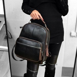 Модный рюкзак Brillians из плотной эко-кожи чёрного цвета.