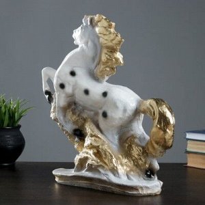 Фигура "Конь" 34х33см белый с золотом