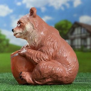 Садовая фигура "Медведь с бочонком" коричневый 27х24х28см