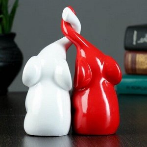 Фигура "Пара слонов" белый/красный глянец 9х12х16см