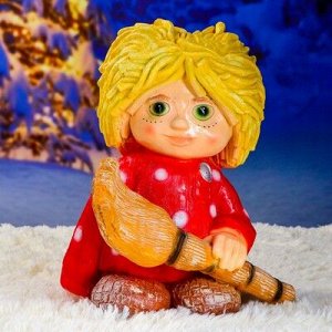 Садовая фигура "Домовой с веником" 39см