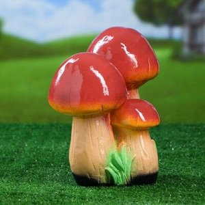 Садовая фигура "Семья грибов", бежевый цвет, 24 см, микс