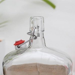 Бутылка стеклянная «Магарыч. Викинг», 1,75 л, чехол бежев кожа, с бугельной пробкой