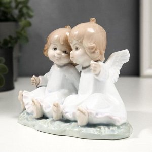 Сувенир керамика "Два ангелочка на полянке" цветной 12х11х16 см