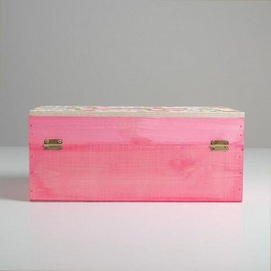 Ящик деревянный подарочный «С праздником весны», 35 × 20 × 15 см