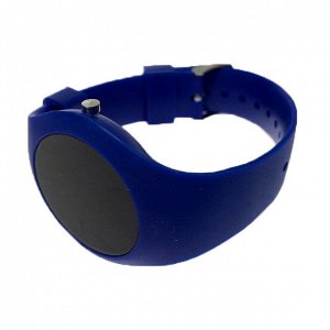 Электронные часы Vog с силиконовым ремешком ультра синего цвета.