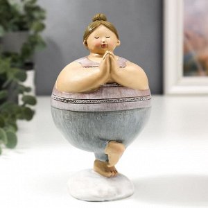 Фигурка полистоун «Пышечка - асана Дерево», 15x8.5x9 см