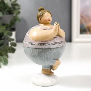 Фигурка полистоун «Пышечка - асана Дерево», 15x8.5x9 см