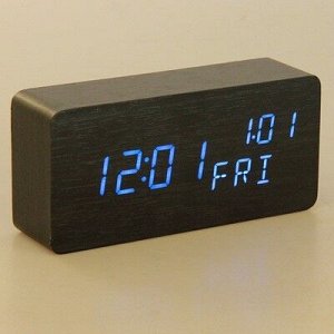 Часы электронные "Кержан", настольные, синие цифры, 15х7 см