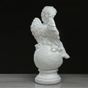 Статуэтка "Ангел на шаре", белый, 43 см