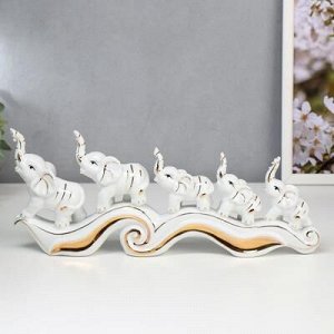 Сувенир керамика "Пять слонов на волне" 12,5х33х4,5 см