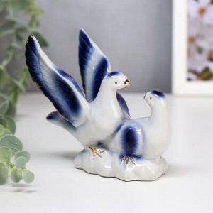 Сувенир керамика "Воркующие голуби" синие 10,5х12х7,5 см