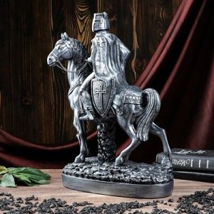 Статуэтка "Крестоносец" серебро, 44 см