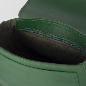 Сумка женская, отдел на клапане, наружный карман, длинный ремень, цвет зелёный