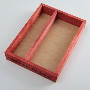 Кашпо деревянное 25.5x20x5 см "Любимой бабушке", красный