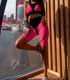 Женский спортивный костюм (Топ и удлиненные шорты), цвет розовый/черный