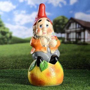 Садовая фигура "Гном на апельсине", разноцветный, 47 см, микс