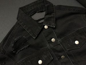 Женская "рваная" джинсовая куртка, на пуговицах, цвет черный