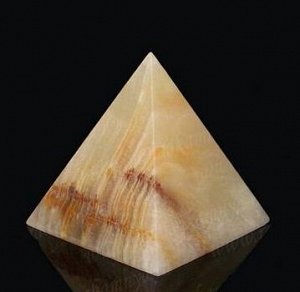 Пирамида из оникса Пакистан (4*4см)