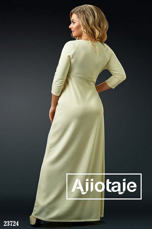 Ajiotaje Платье макси с выразительным декольте