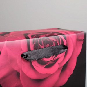 Пакет-коробка «Beautiful», 23х18х11 см