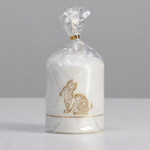 Свеча - цилиндр "Золотой кролик", 7х9 см, белый матовый металлик