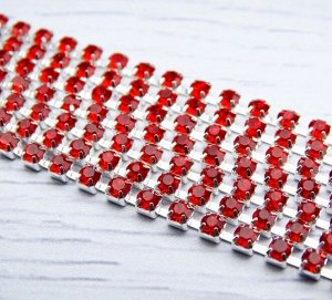 ЦС007СЦ3 Стразовые цепочки (серебро), цвет: красный, размер 3 мм, 30 см/упак.